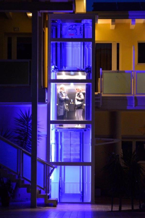 Hotel Alla Terrazza Bibione Ngoại thất bức ảnh